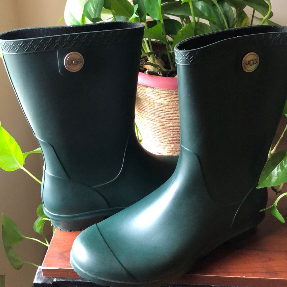 UGG Sienna Rainboots